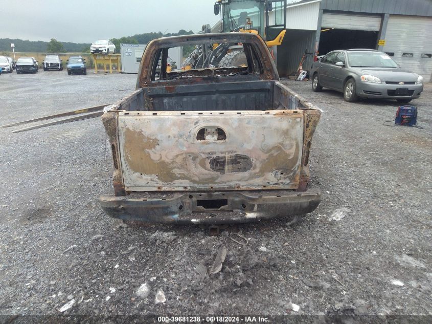 2001 Ford F-150 King Ranch Edition/Lariat/Xlt VIN: 1FTRW08W41KA22880 Lot: 39681238