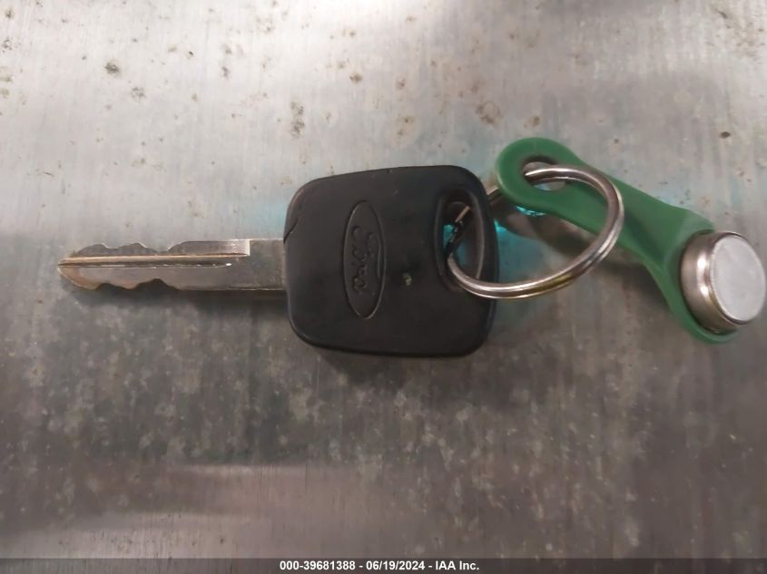 1999 Ford F-150 Lariat/Xl/Xlt VIN: 2FTRF08W1XCA28486 Lot: 39681388