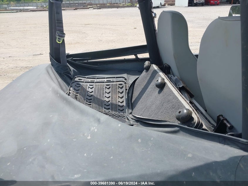 1993 Jeep Wrangler / Yj S VIN: 1J4FY19P2PP215349 Lot: 39681390