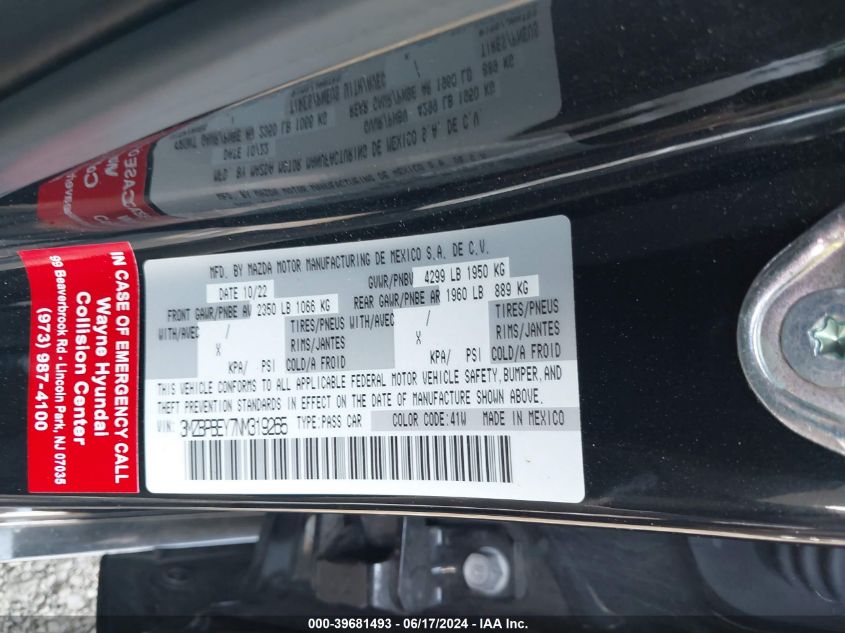 2022 Mazda Mazda3 Premium Plus VIN: 3MZBPBEY7NM319265 Lot: 39681493