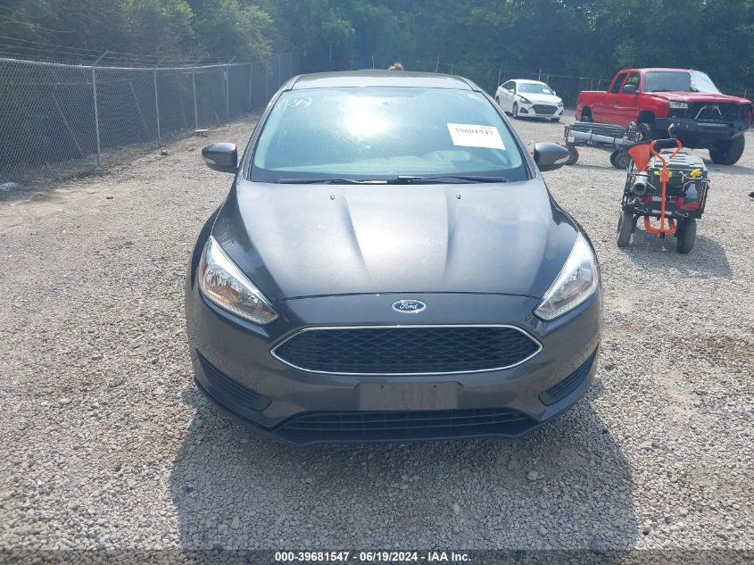 2016 Ford Focus Se VIN: 1FADP3F24GL358806 Lot: 39681547