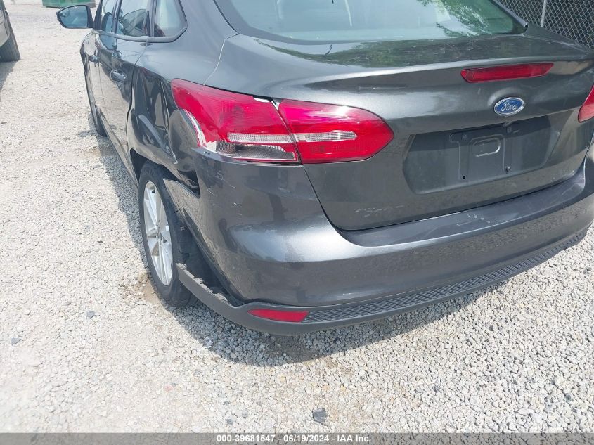 2016 Ford Focus Se VIN: 1FADP3F24GL358806 Lot: 39681547