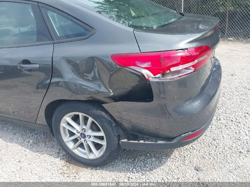 2016 Ford Focus Se VIN: 1FADP3F24GL358806 Lot: 39681547