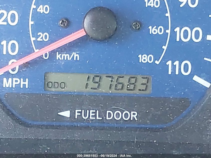 2001 Toyota Sienna Xle VIN: 4T3ZF13C71U364348 Lot: 39681553