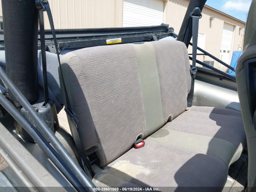 2005 Jeep Wrangler / Tj Sport VIN: 1J4FA49S15P342505 Lot: 39681569