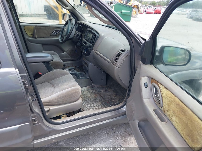 2002 Mazda Tribute Es V6/Lx V6 VIN: 4F2YU09152KM44517 Lot: 39681669