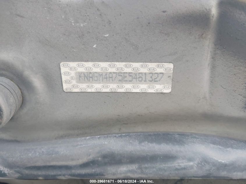 2014 Kia Optima Lx VIN: KNAGM4A75E5481327 Lot: 39681671