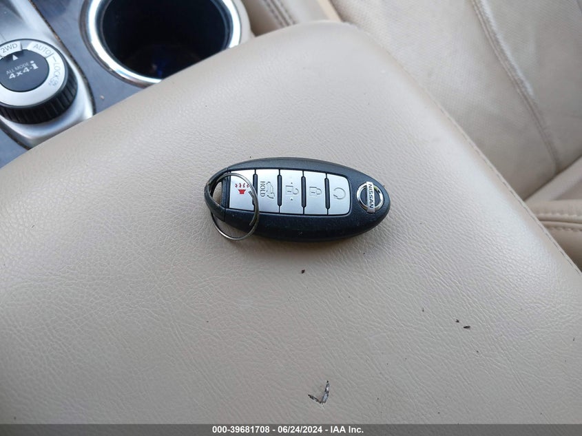 2013 Nissan Pathfinder Platinum VIN: 5N1AR2MM4DC608848 Lot: 39681708