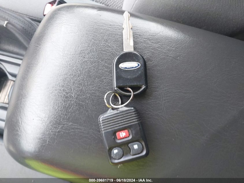 2005 Ford Escape Xlt VIN: 1FMYU93145KA47166 Lot: 39681719