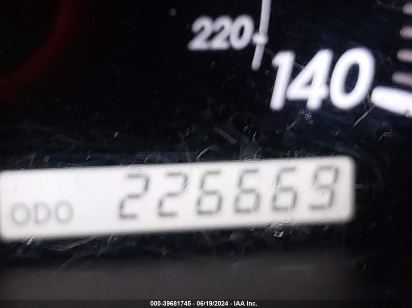 2005 Toyota Camry Xle VIN: 4T1BE30K35U028416 Lot: 39681745