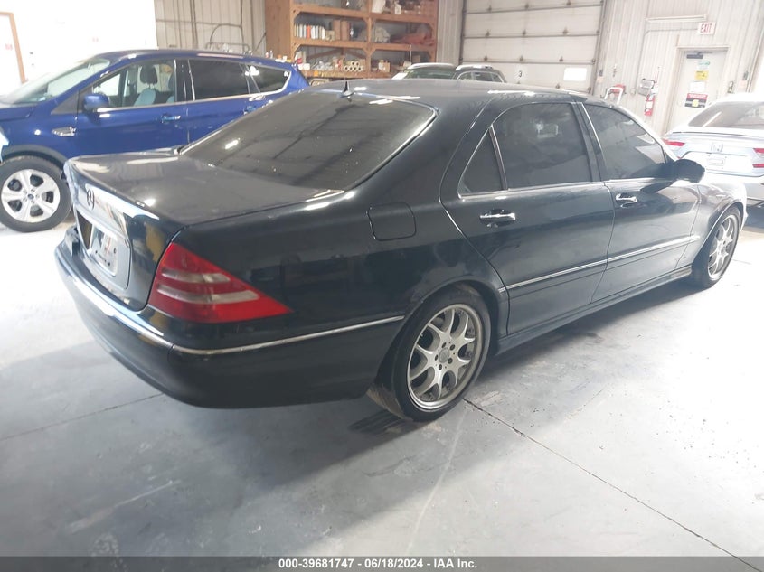 2000 Mercedes-Benz S 500 VIN: WDBNG75J3YA090664 Lot: 39681747