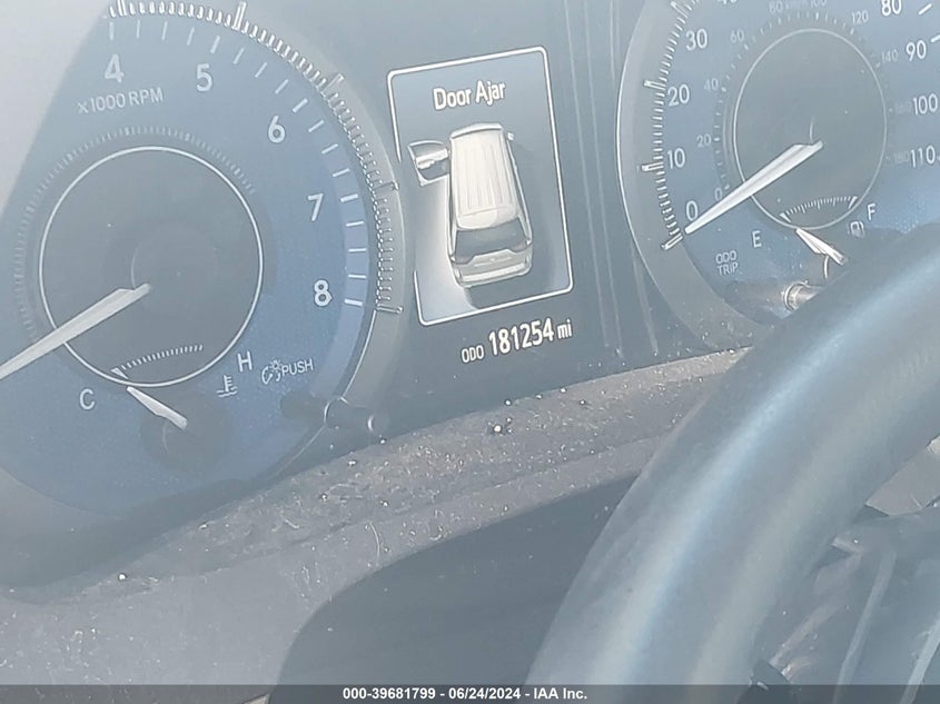 2015 Toyota Sienna Xle 8 Passenger VIN: 5TDYK3DC1FS654546 Lot: 39681799