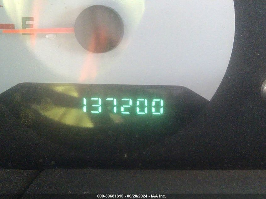 2005 Chrysler Town & Country VIN: 1C4GP45RX5B417646 Lot: 39681815