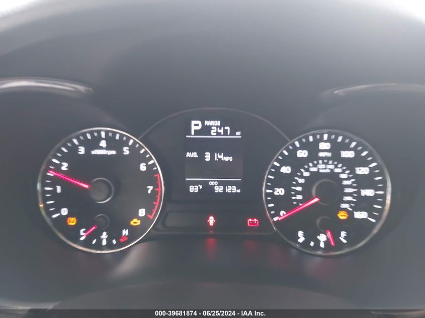 2017 Kia Forte Lx VIN: 3KPFK4A77HE013905 Lot: 39681874