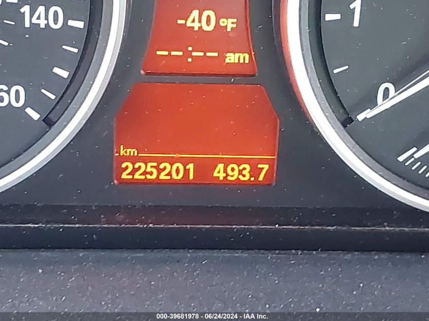 2010 BMW 528I xDrive VIN: WBANV1C58ABZ45379 Lot: 39681978