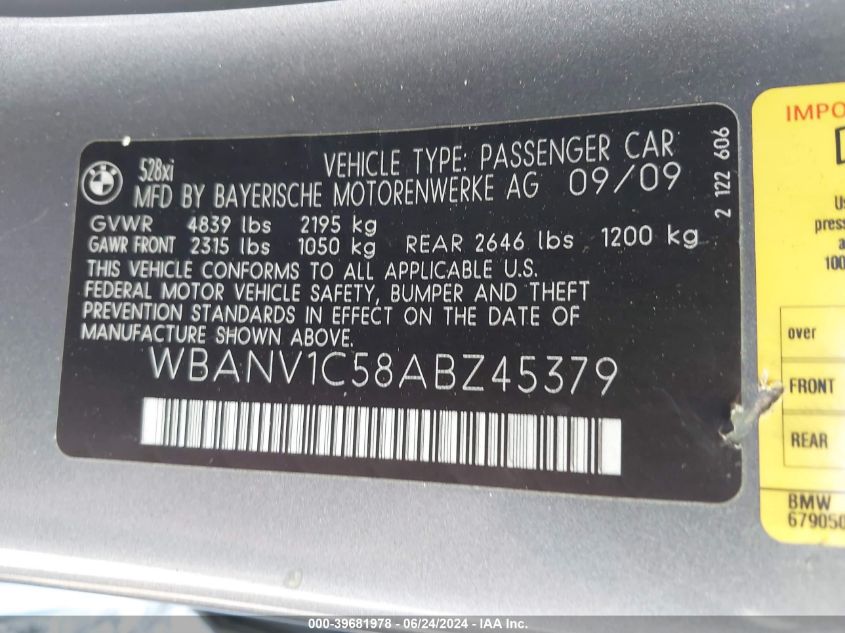 2010 BMW 528I xDrive VIN: WBANV1C58ABZ45379 Lot: 39681978