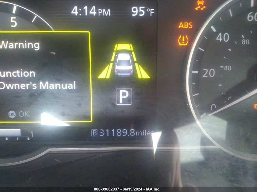 2023 Nissan Versa 1.6 Sr Xtronic Cvt VIN: 3N1CN8FV1PL825464 Lot: 39682037