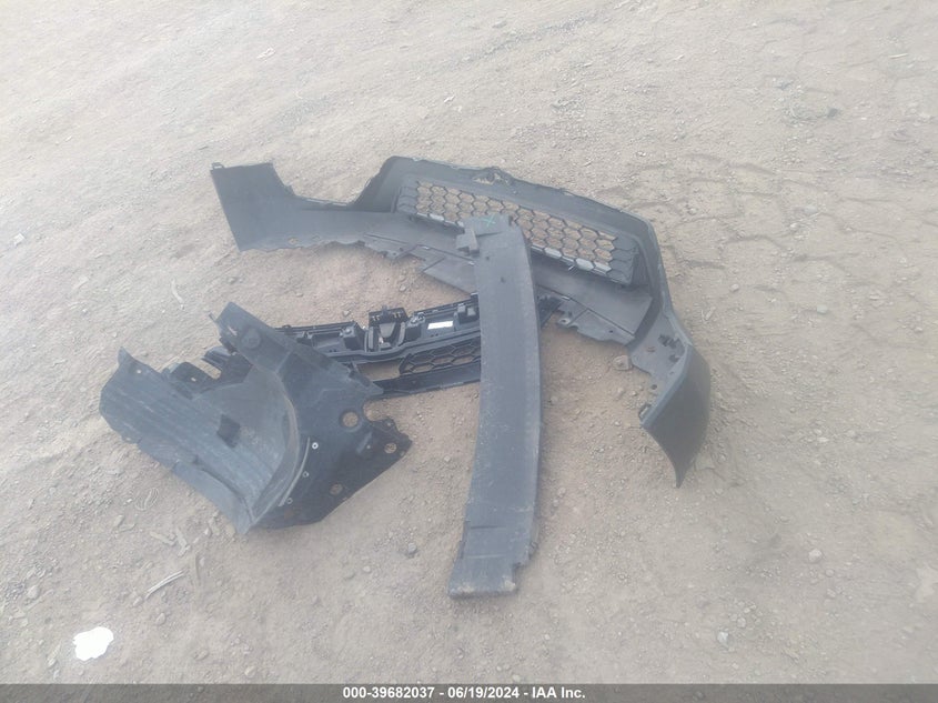 2023 Nissan Versa 1.6 Sr Xtronic Cvt VIN: 3N1CN8FV1PL825464 Lot: 39682037