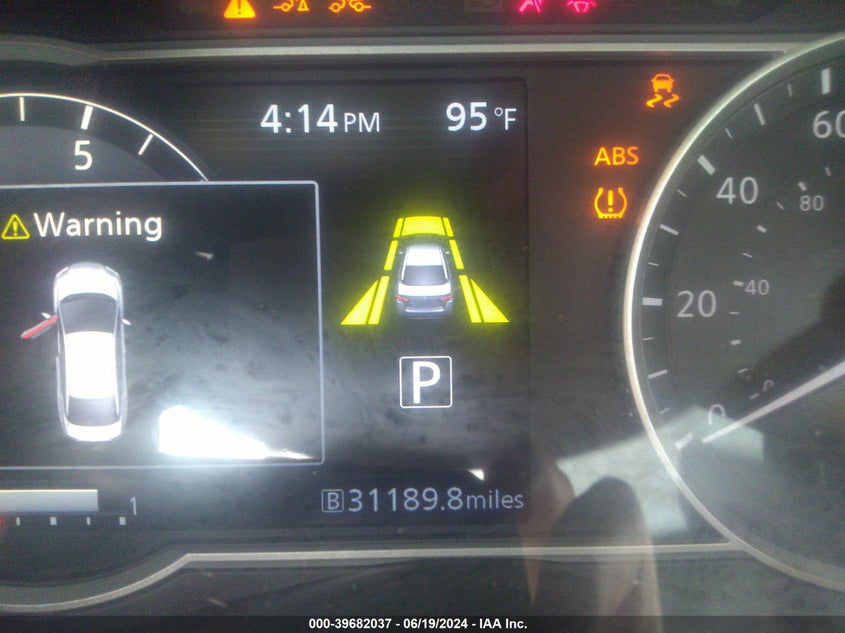 2023 Nissan Versa 1.6 Sr Xtronic Cvt VIN: 3N1CN8FV1PL825464 Lot: 39682037