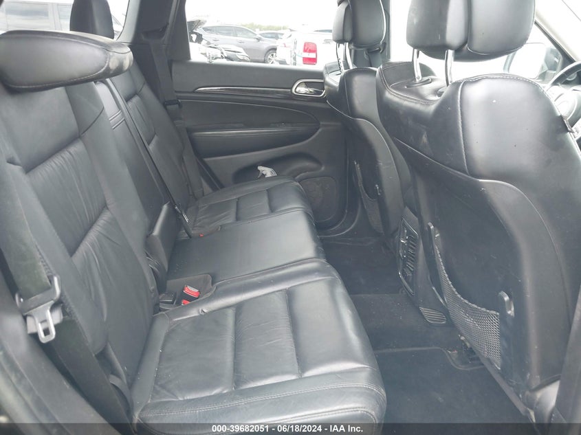 2013 Jeep Grand Cherokee Laredo Altitude VIN: 1C4RJFAG0DC568370 Lot: 39682051