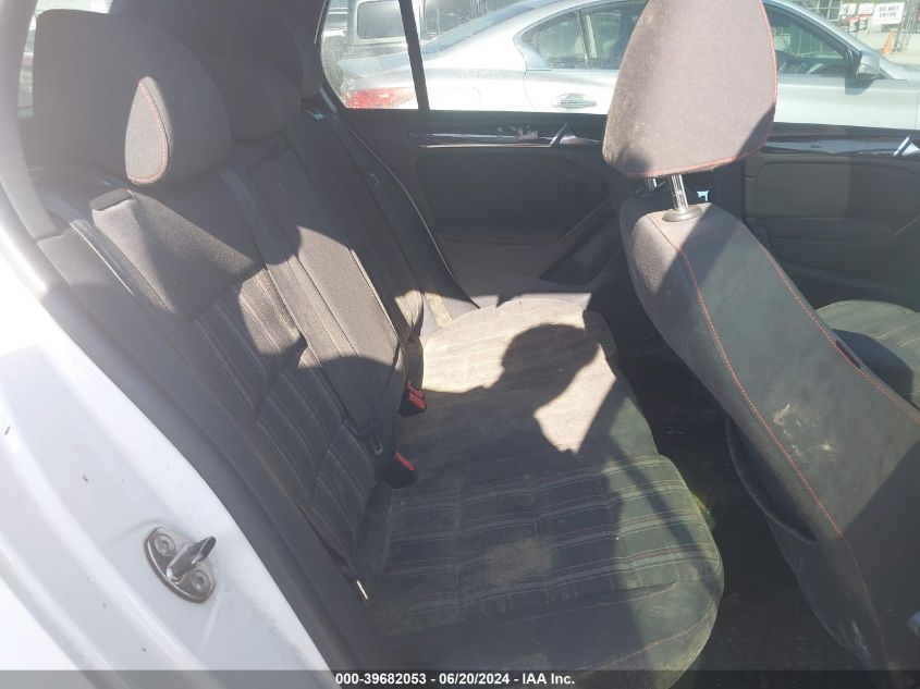 2012 Volkswagen Gti VIN: WVWGD7AJ7CW220272 Lot: 39682053