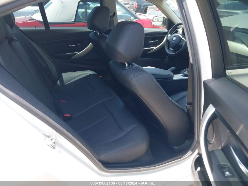 2018 BMW 320I VIN: WBA8A9C58JAH14126 Lot: 39682139