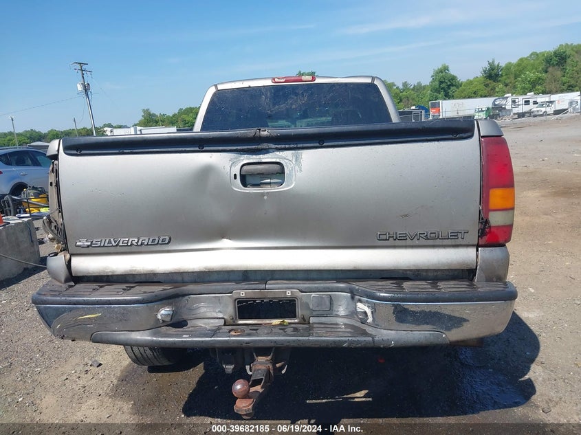 2000 Chevrolet Silverado 1500 Ls VIN: 1GCEK19T7YE385560 Lot: 39682185