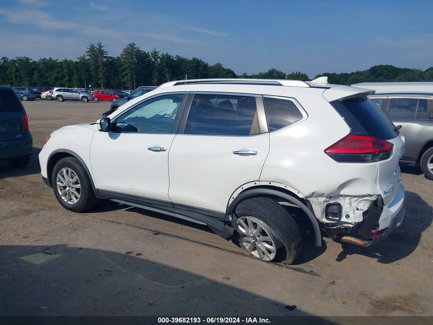 2017 Nissan Rogue S/Sv VIN: KNMAT2MV7HP601843 Lot: 39682193