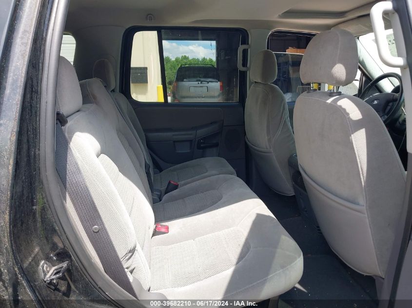 2005 Ford Explorer Xlt/Xlt Sport VIN: 1FMZU63K45UB30757 Lot: 39682210