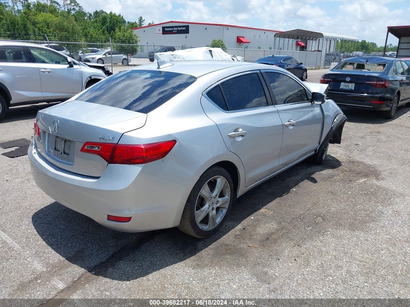 2013 Acura Ilx 2.0L VIN: 19VDE1F54DE009608 Lot: 39682217