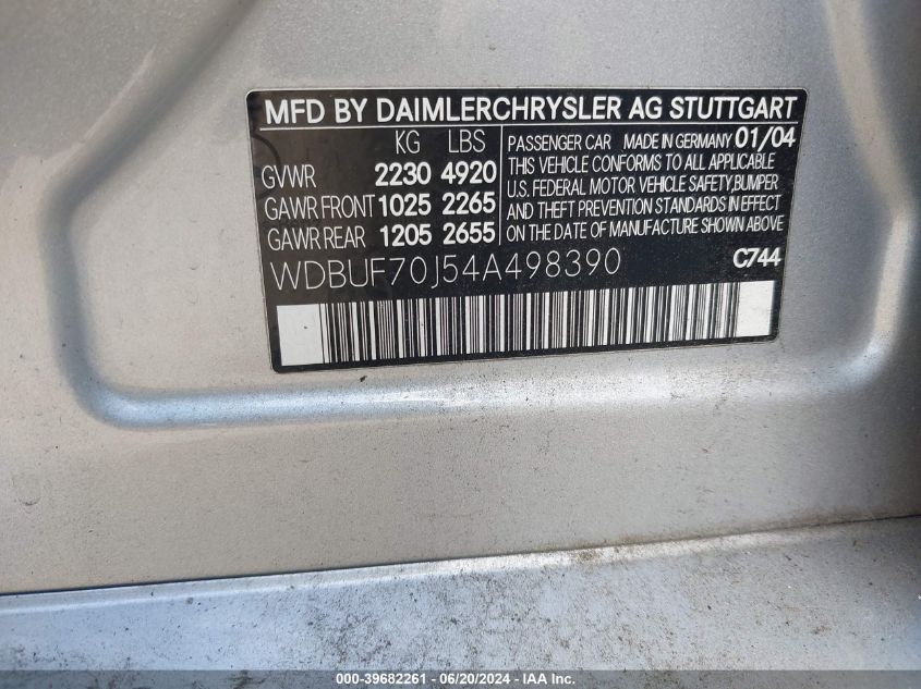 2004 Mercedes-Benz E-Class 5.0L VIN: WDBUF70J54A498390 Lot: 39682261