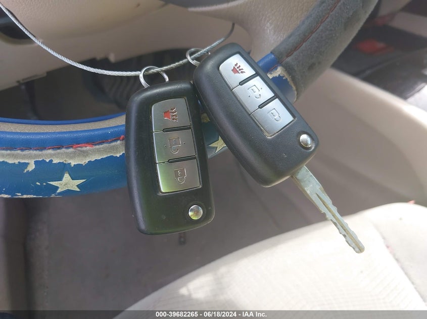 2014 Nissan Rogue S VIN: 5N1AT2ML8EC833185 Lot: 39682265