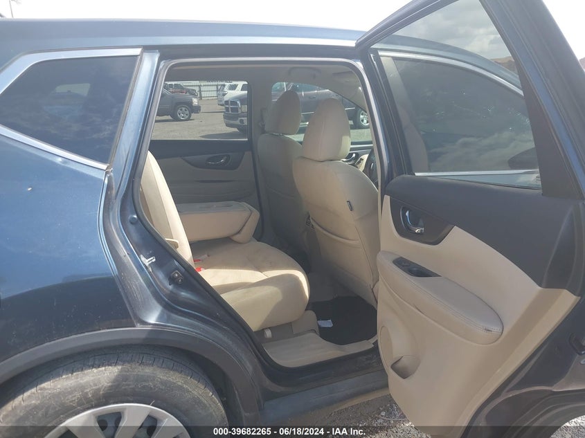 2014 Nissan Rogue S VIN: 5N1AT2ML8EC833185 Lot: 39682265