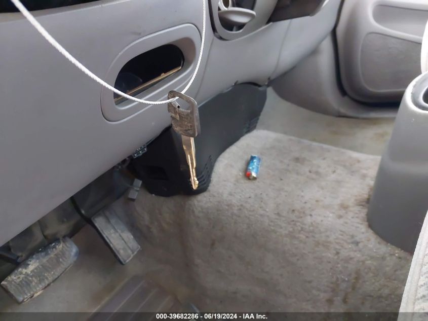 1997 Ford F150 VIN: 1FTDF1723VKA96814 Lot: 39682286