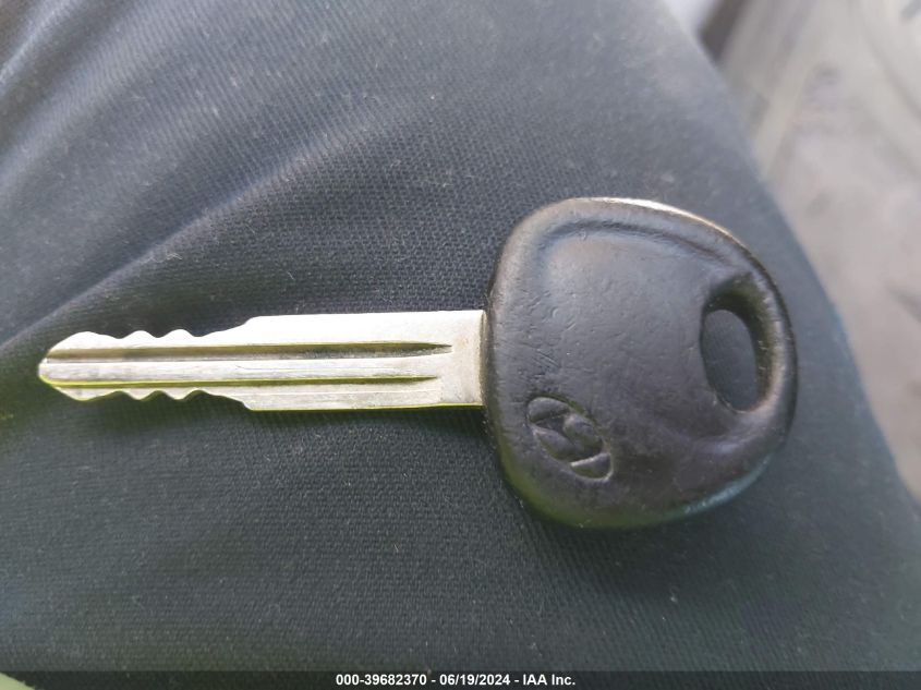 2005 Hyundai Elantra Gls/Gt VIN: KMHDN46DX5U155302 Lot: 39682370