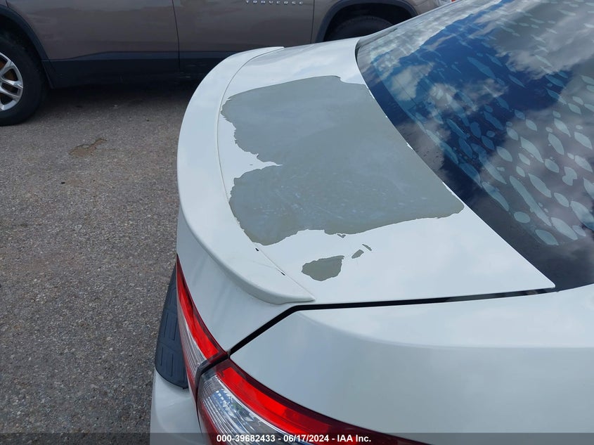 2014 Toyota Corolla Le Eco Plus VIN: 5YFBPRHE9EP018339 Lot: 39682433