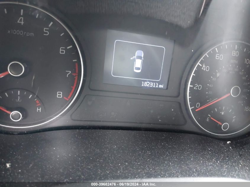 2016 Kia Optima Ex VIN: 5XXGU4L33GG005511 Lot: 39682476