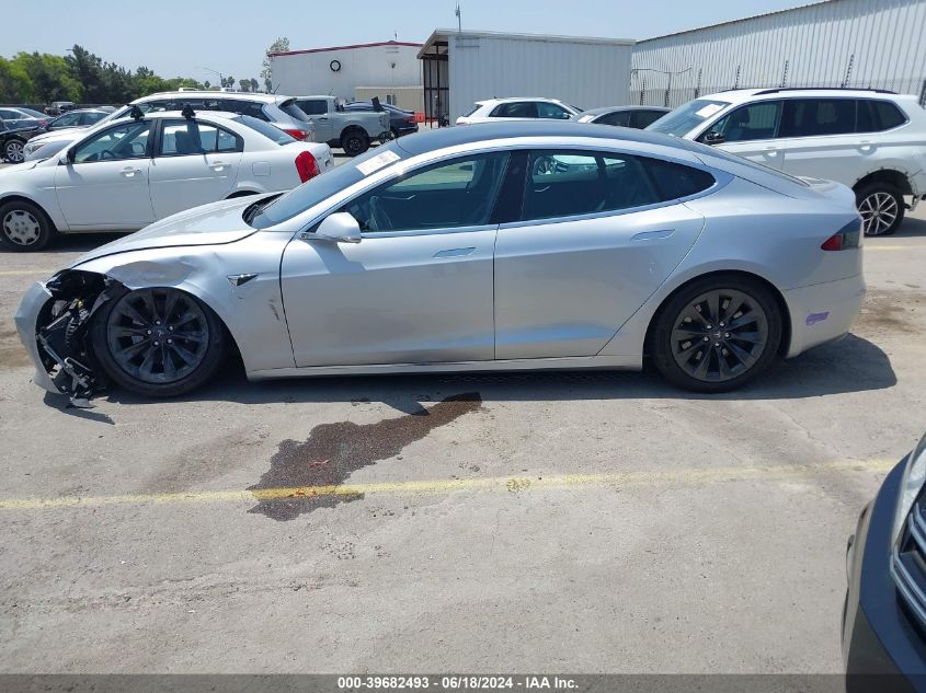 2018 Tesla Model S 100D/75D/P100D VIN: 5YJSA1E25JF282161 Lot: 39682493