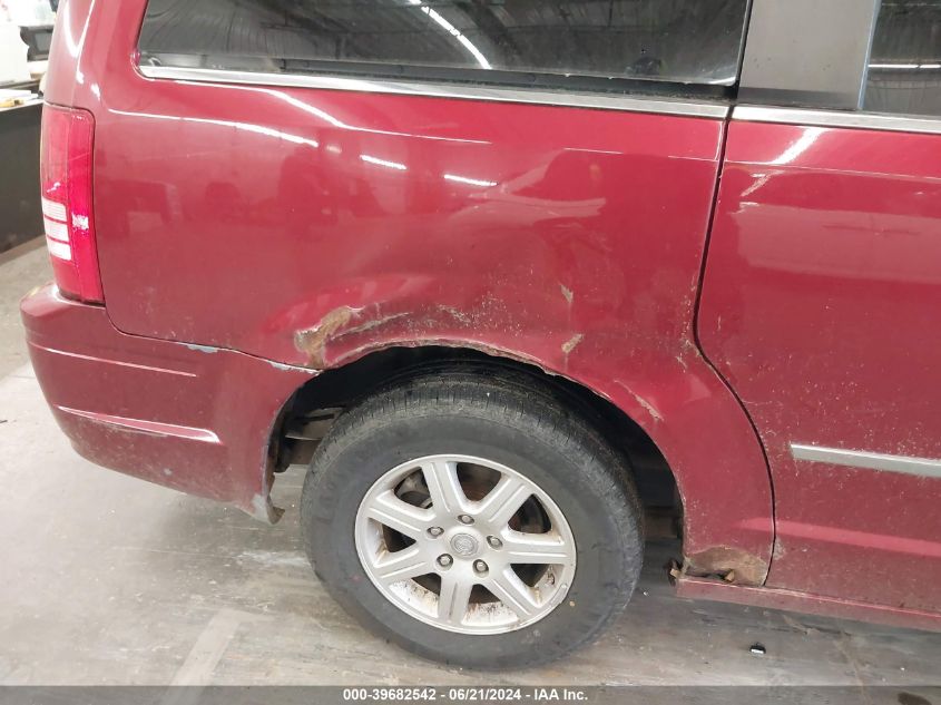 2010 Chrysler Town & Country Touring VIN: 2A4RR5DX5AR387776 Lot: 39682542