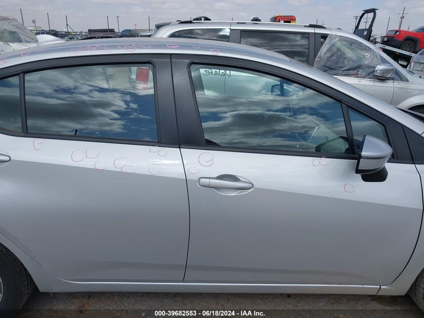 2021 Nissan Versa Sv Xtronic Cvt VIN: 3N1CN8EV1ML913752 Lot: 39682553