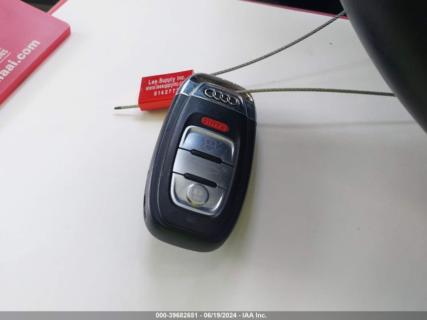 2015 Audi A4 2.0T Premium VIN: WAUAFAFL6FN023866 Lot: 39682651