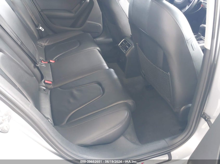 2015 Audi A4 2.0T Premium VIN: WAUAFAFL6FN023866 Lot: 39682651