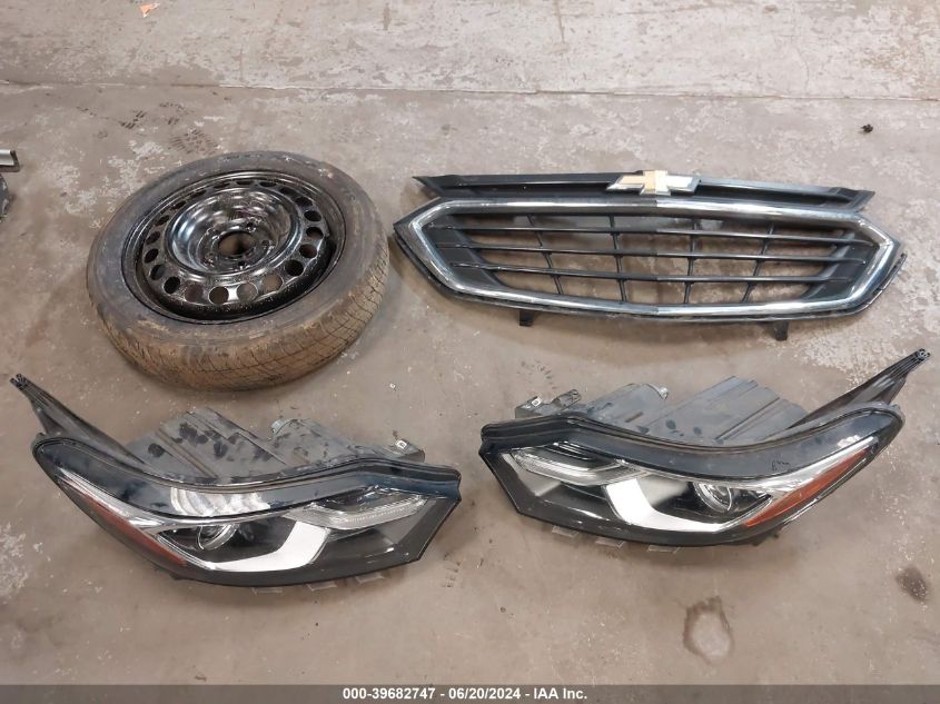 2020 Chevrolet Equinox Awd Lt 1.5L Turbo VIN: 2GNAXUEV1L6147362 Lot: 39682747