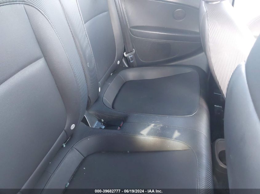 2014 Volkswagen Beetle VIN: 3VW5P7AT7EM805417 Lot: 39682777