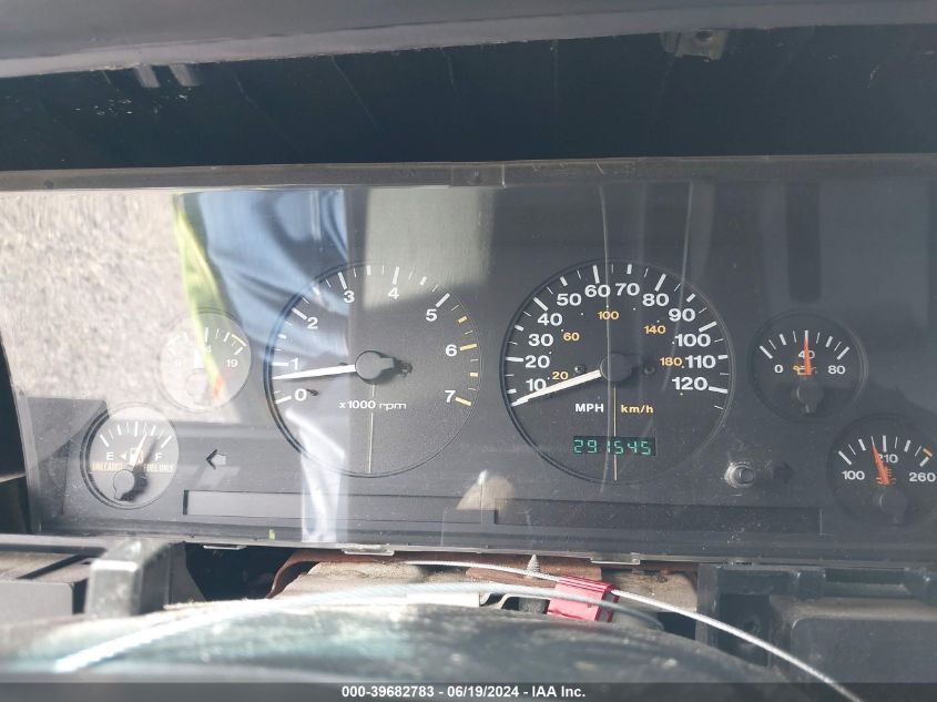 1996 Jeep Grand Cherokee Laredo VIN: 1J4GZ58S9TC197187 Lot: 39682783