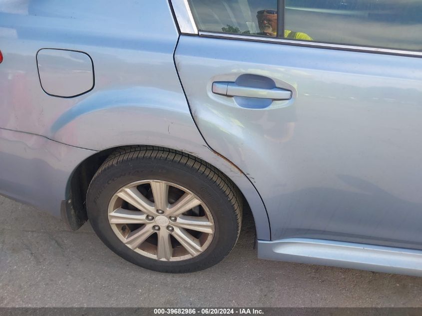 2010 Subaru Legacy 2.5I Premium VIN: 4S3BMBG60A3229104 Lot: 39682986