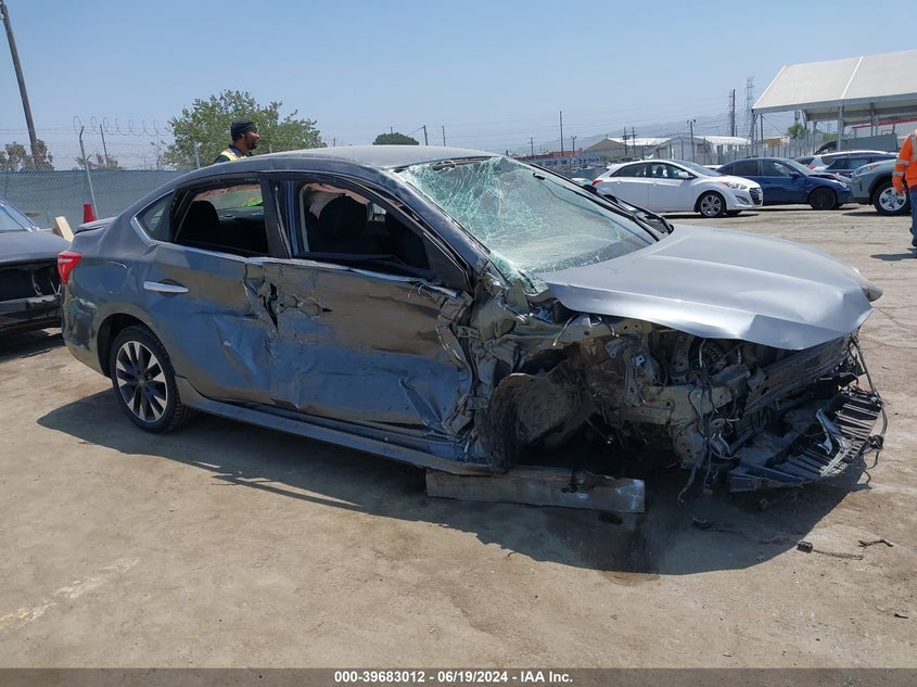 NISSAN SENTRA SR 2019