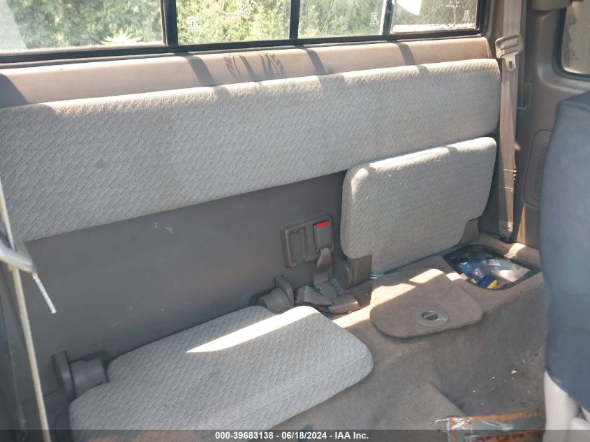 1997 Toyota Tacoma VIN: 4TAWM72N5VZ228185 Lot: 39683138