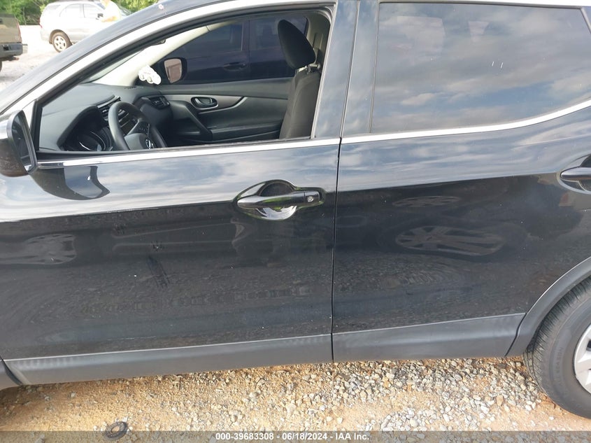 2019 Nissan Rogue Sport S VIN: JN1BJ1CP4KW243494 Lot: 39683308