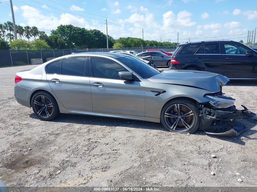 VIN WBSJF0C50KB285924 2019 BMW M5
